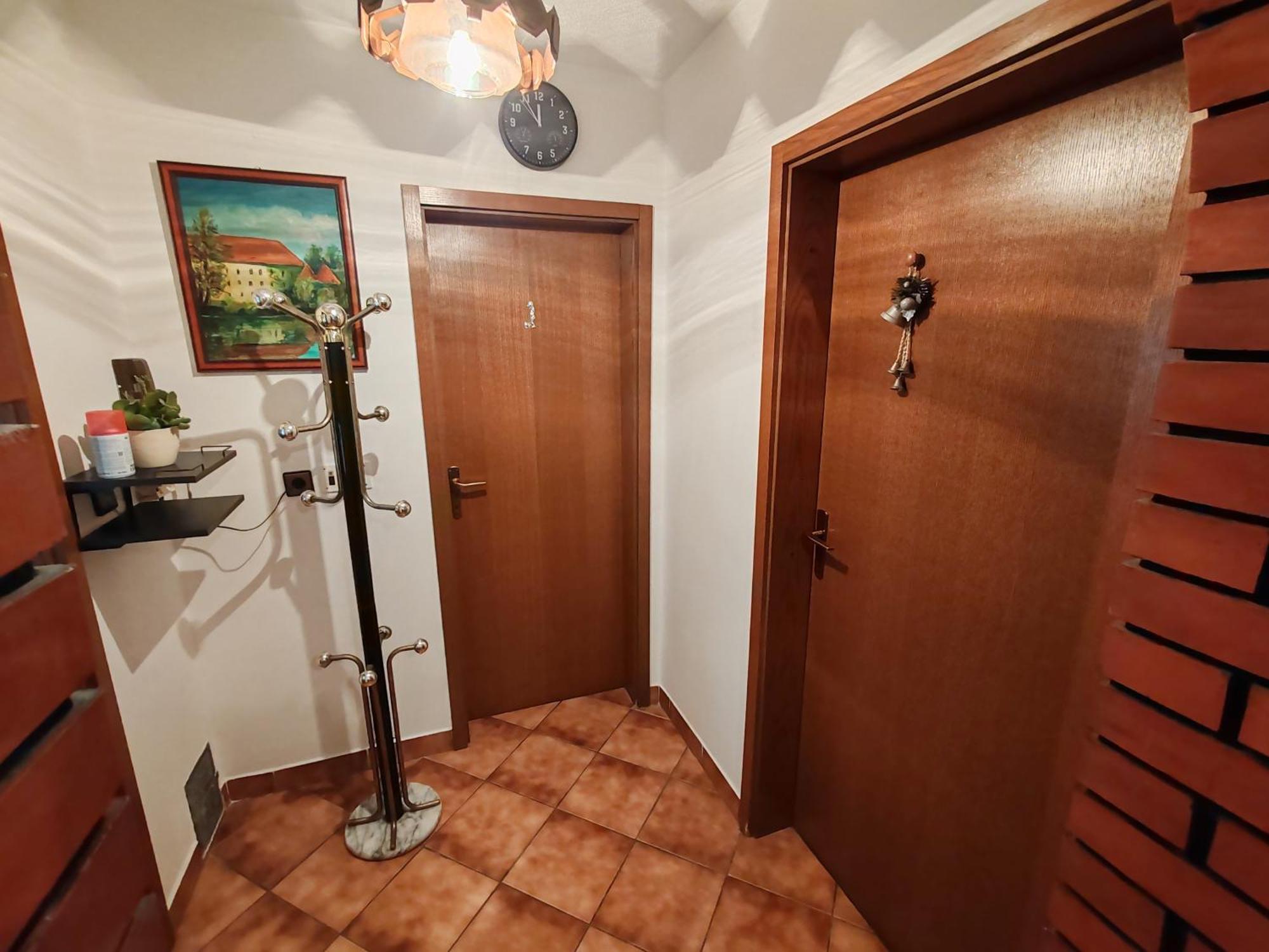 Apartment Preseren Smarjeske Toplice Exterior photo