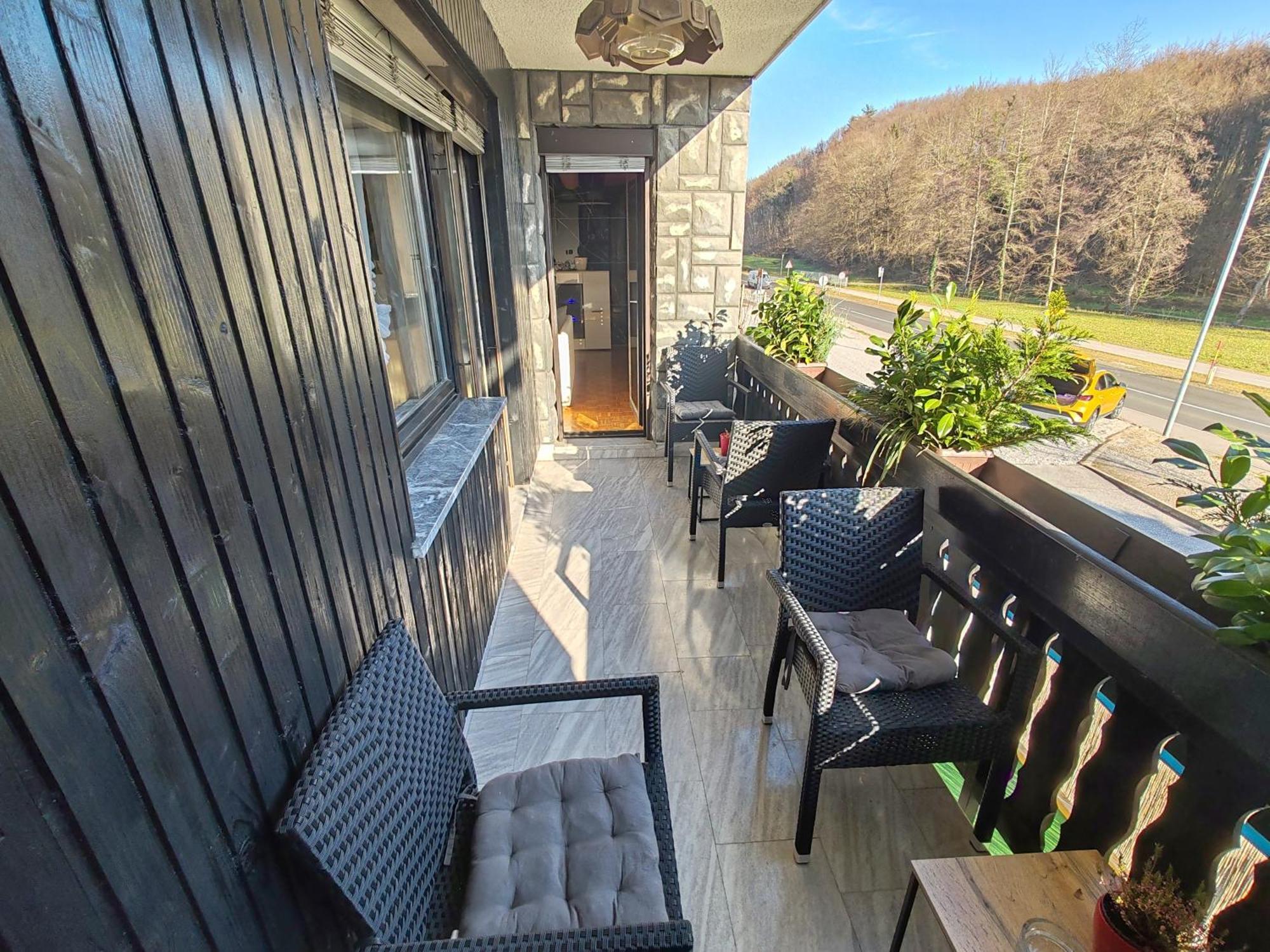 Apartment Preseren Smarjeske Toplice Exterior photo
